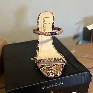 Lulu's Brown Snakeskin Heels